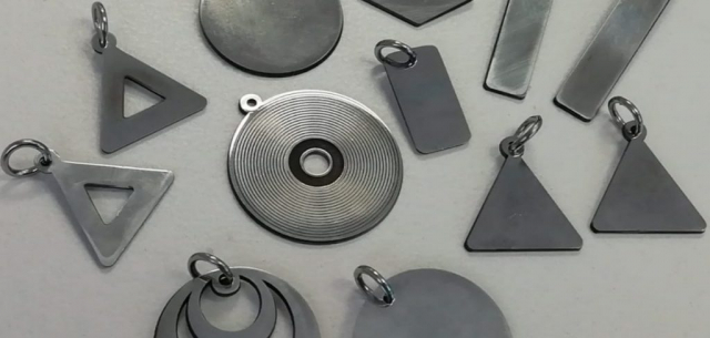 Stainless pendants Laser engraving and marking on Stainless pendants